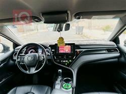 تۆیۆتا کامری